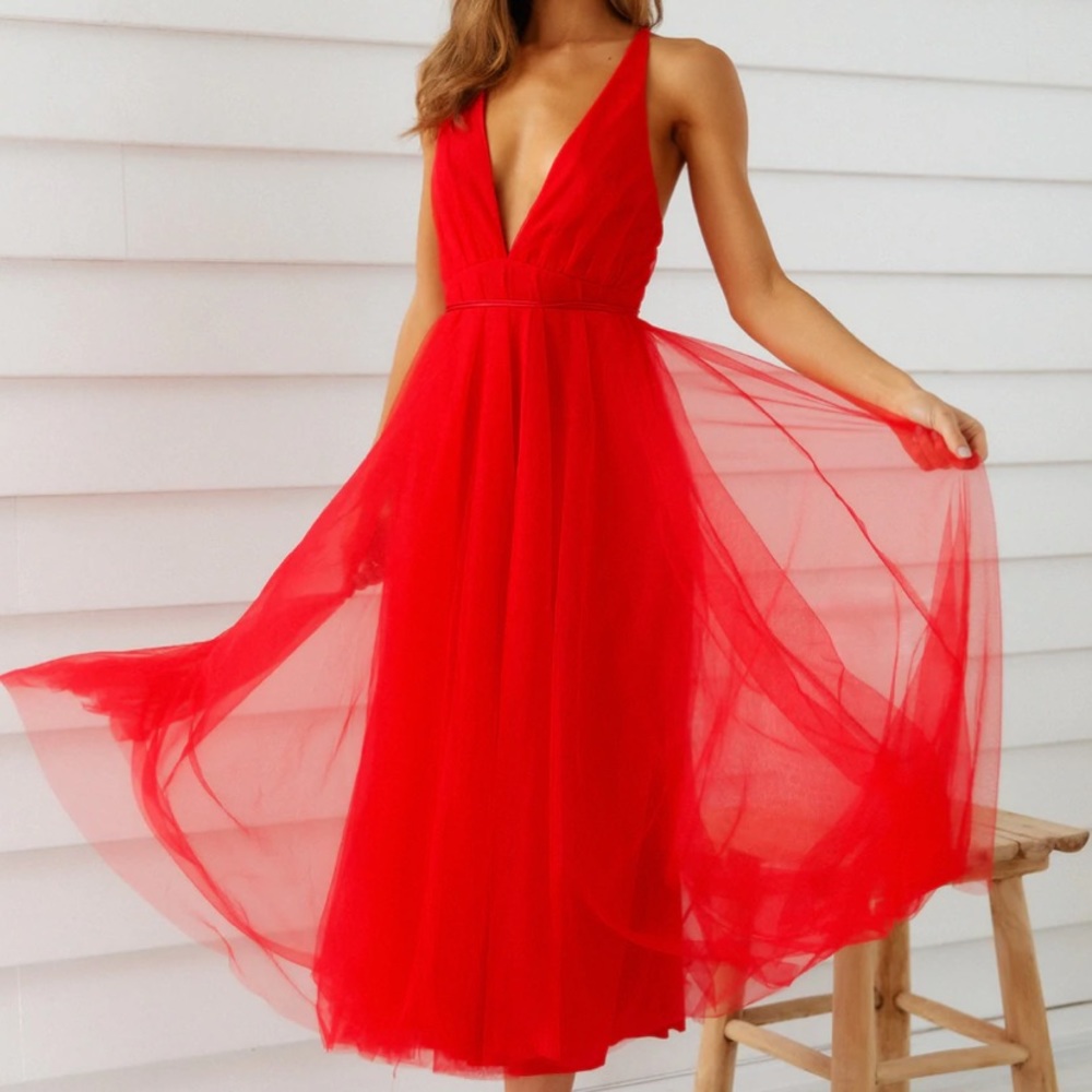 SUMMER CINDERELLA MIDI DRESS RED